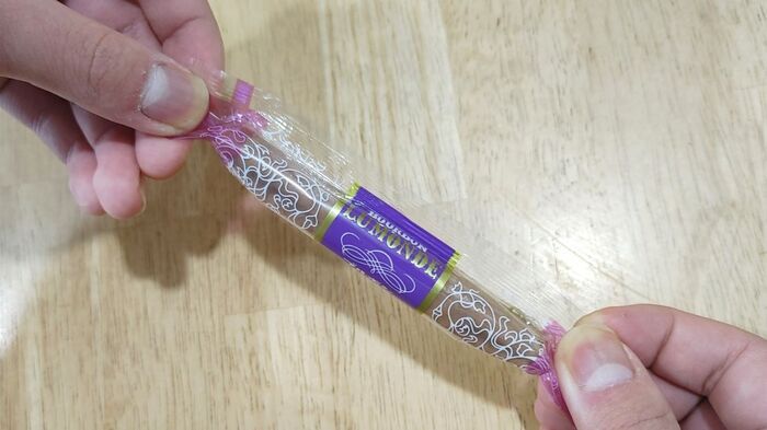 もうボロボロになりません！『ルマンド』の袋をキレイに開ける裏ワザ