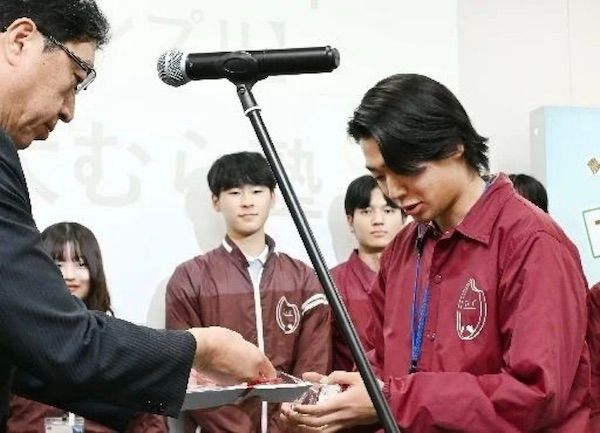 農業や地方創生につながる優れた取り組みを表彰する第1回「アグらむアワード」を実施