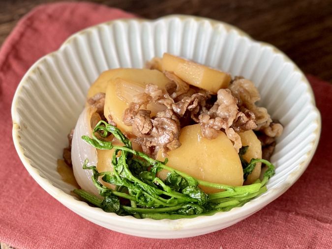 春野菜で味しみ肉じゃが