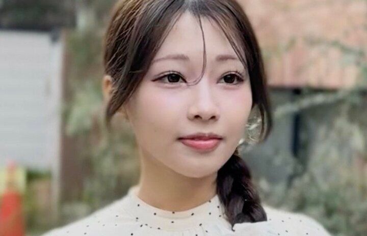 【写真・画像】TWICEツウィ似の美人女子大生、広告代理店の内定を蹴って「男子禁制店」の店長を始めた理由 1枚目