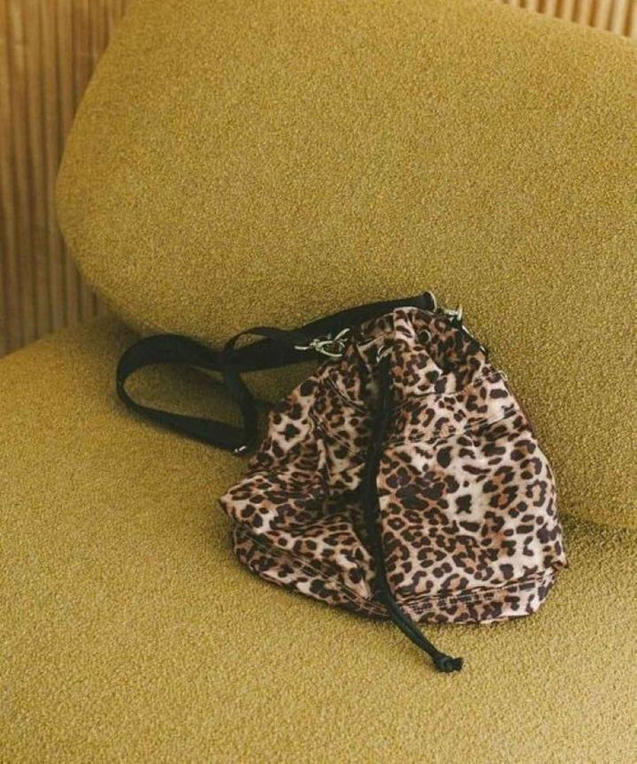 画像1: 出典：and ST