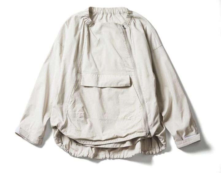 ブルゾン¥38,500／ラプレ（金万）