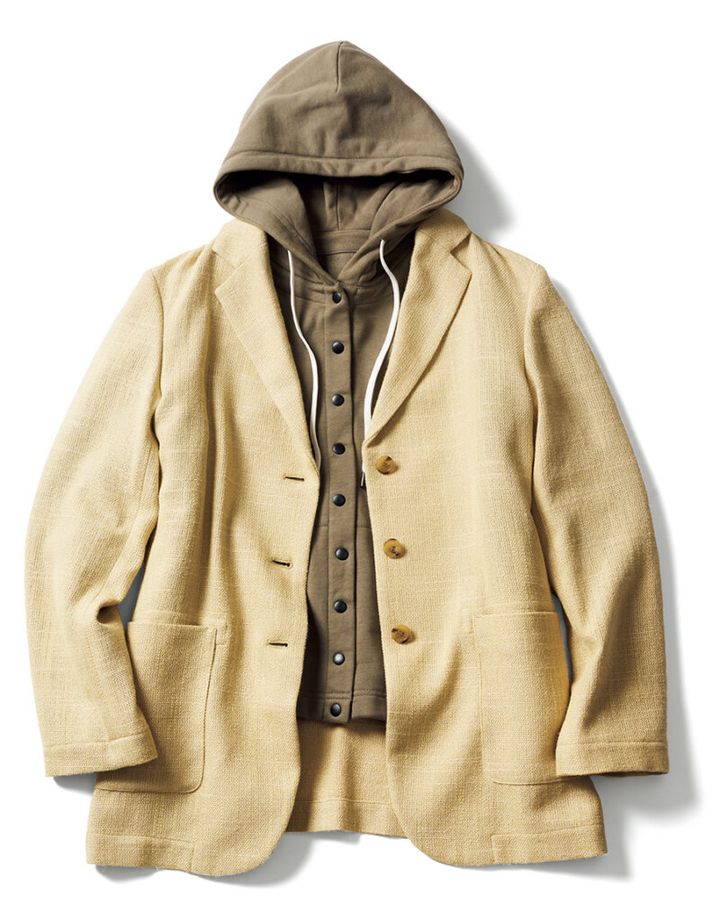 ジャケット¥66,000／レキップ、インに着たパーカ¥18,700／レリル（マイク・グレー）