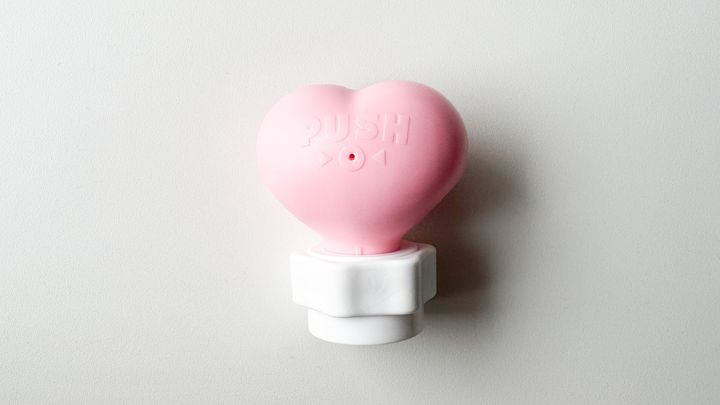 100均ダイソー「炭酸キャップ」の実力を検証！セリア・キャンドゥにもある？