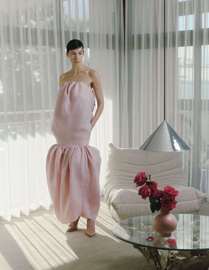 01-balenciaga-20260327.jpg