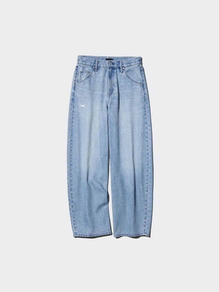 ユニクロのバギーカーブジーンズ