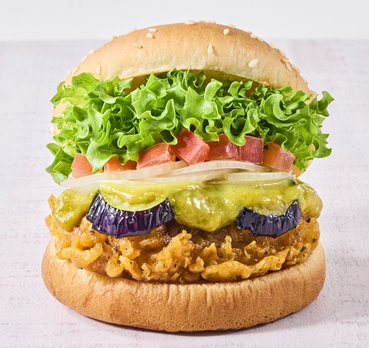 パクチーチキンバーガー グリーンカレー（リーフレタスに変更）