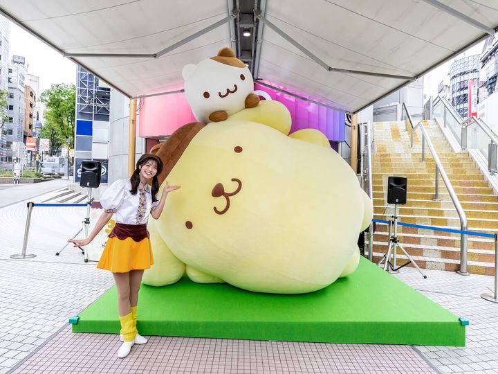 巨大ポムポムプリンを初お披露目！渋谷の街中に癒やしをお届け