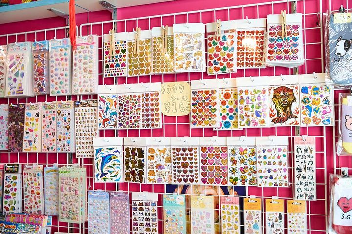 「キラキラシール」各165円