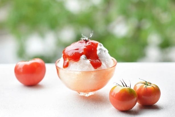 規格外品のトマトを使用した「トマトのかき氷」