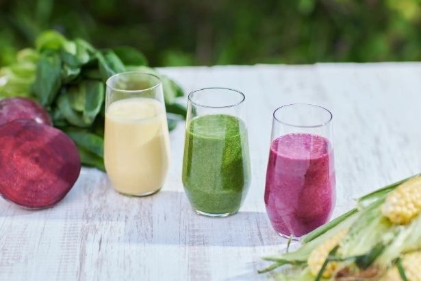 3種類の「丸ごと野菜のスムージー」