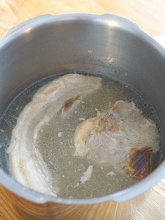 絶対に失敗しない『チャーシュー』の作り方。漬け込みダレも活用できちゃいます♪