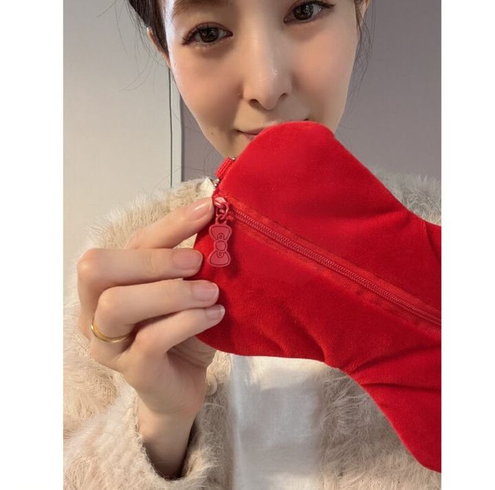 リボンポーチの細部までこだわられたデザインに感動！