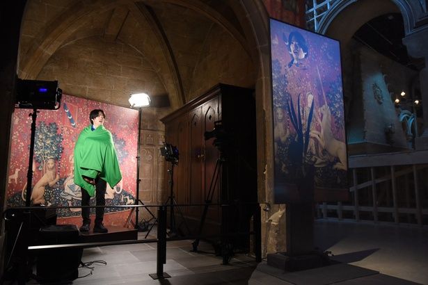 ブースの前のモニターで視覚効果が確認できる 撮影：ソムタム田井