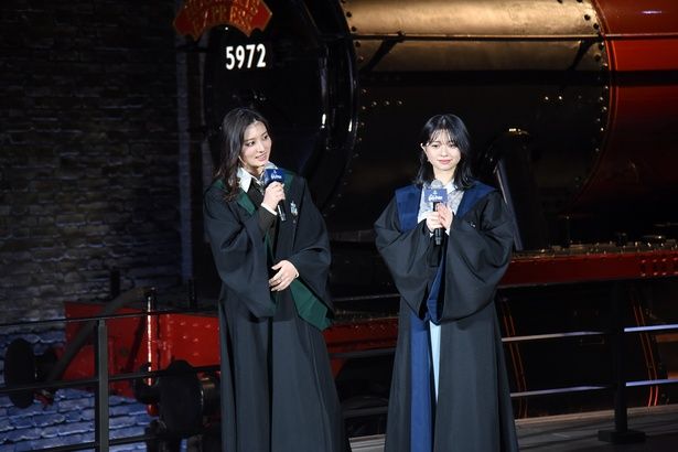 一足早く、特別企画を体験した感想を語る桜田ひよりさんと吉川愛さん 撮影：ソムタム田井