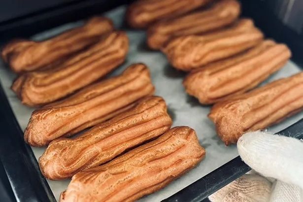  人気カフェ「march」は、イベント限定スティックシューを提供