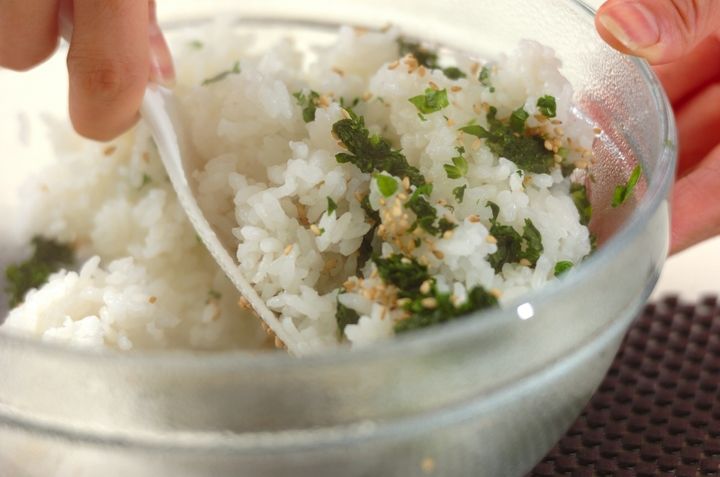 セロリの菜飯の作り方2