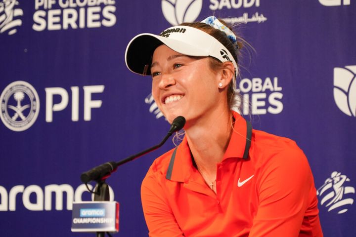 女子プロ、先輩を呼び捨てし大笑い！一体なぜ？