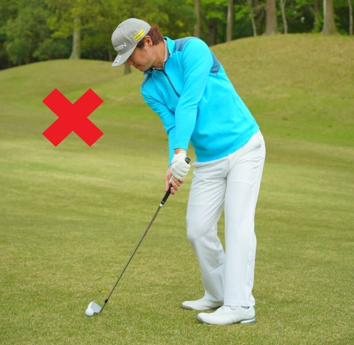 正しいダウンスイングはどっち？「シャロ―スティープ」を身につける方法