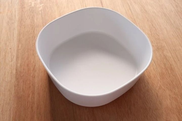 ダイソー 湯おけ（バス用、マグネット）