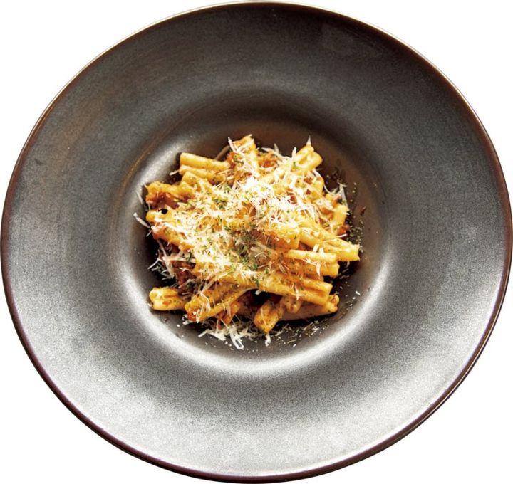 「ナポリ風アグーのパスタ」はワインとの相性も◎。