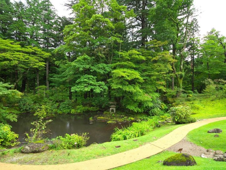 All About ニュース編集部が全国250人を対象に実施した公園に関するアンケートの調査結果から、春に行きたいと思う「栃木県の公園」ランキングを発表！ 2位「日光田母沢御用邸記念公園」を抑えた1位は？