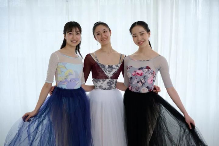 ドウッシュドウッスゥ✕新国立ダンサーコラボ　バレエ　レオタード　L プロの感覚が宿る一着！ ドゥッシュドゥッスゥ「新国立劇場ダンサー