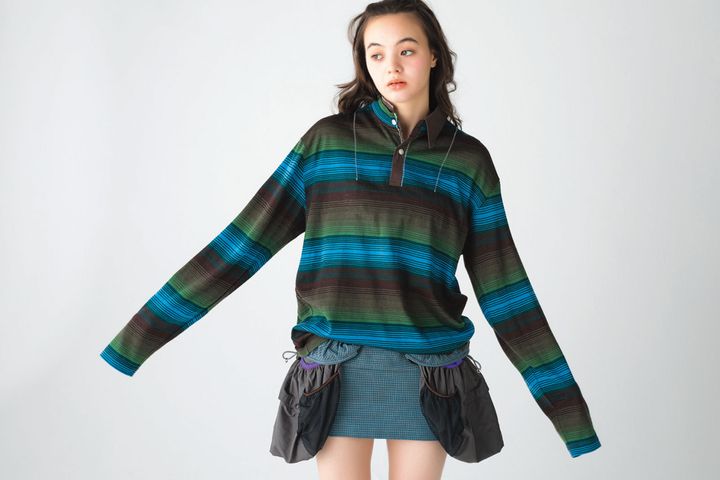 トップス ¥60,500 スカート ¥159,500（共にカラー TEL. 03-6427-6226）