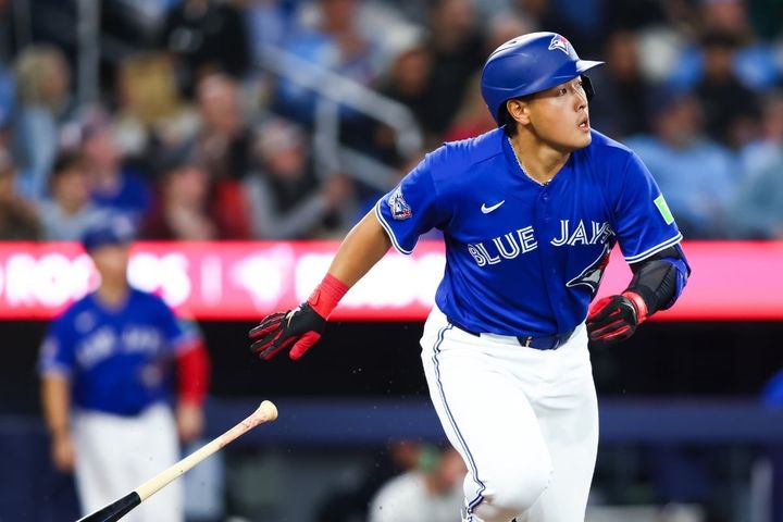 ブルージェイズの岡本和真（C）Getty Images