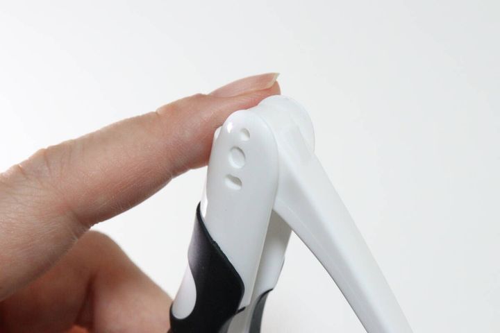 折りたたみ歯ブラシ（モノトーン） 接合部