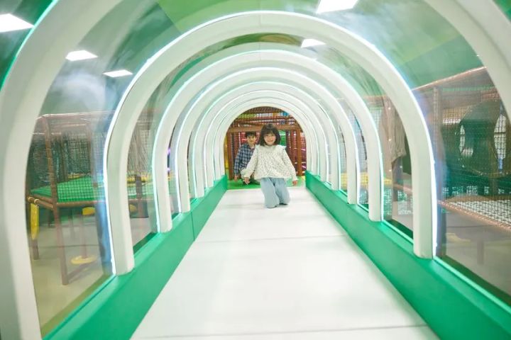 カラックリ トンネル