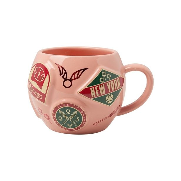 「高級クィディッチ用具店 マグカップ」(2500円)