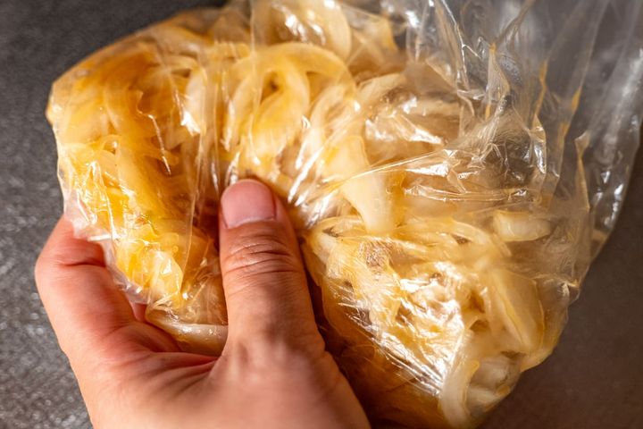 新玉ねぎの旨塩ポン漬け作り方