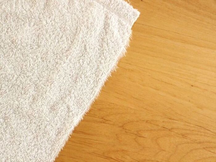 使い古したバスタオルを「ラク～♡」に雑巾リメイクする方法！もうボロボロにならないヨ