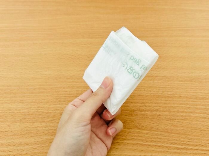 「しばってポイ」はもう卒業！レジ袋の一番キレイなたたみ方。わが家では即採用です♪