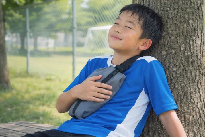 暑さの中でも、体幹を冷やしながら休憩