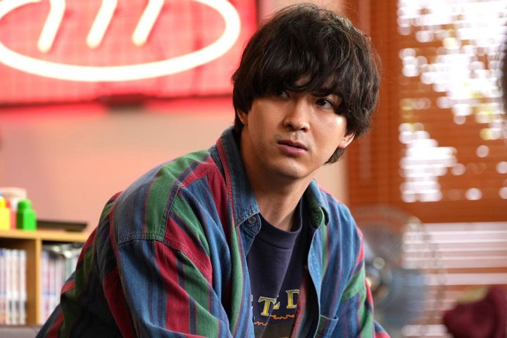 海野リクト（甲斐翔真）／夜ドラ「ラジオスター」 ©️NHK