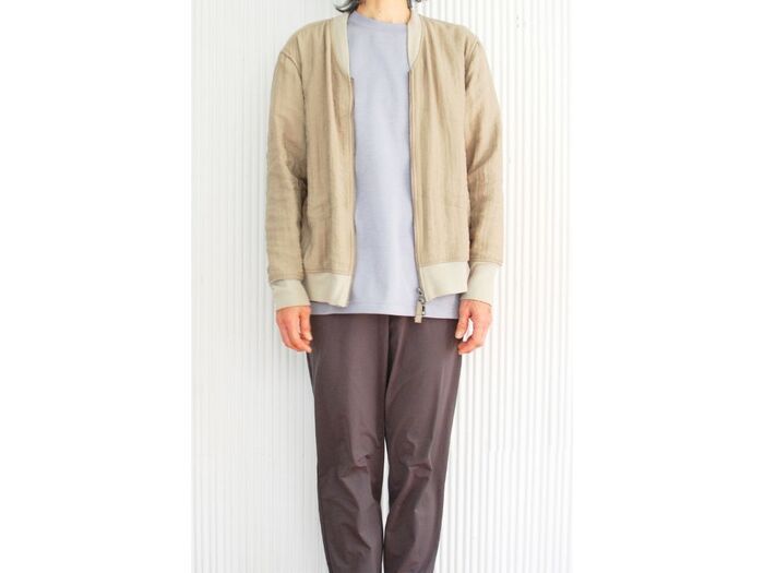 【ユニクロユー】全世界で一番売れてる！！『定番Tシャツ』が今年も登場。40代におすすめのカラーも♪