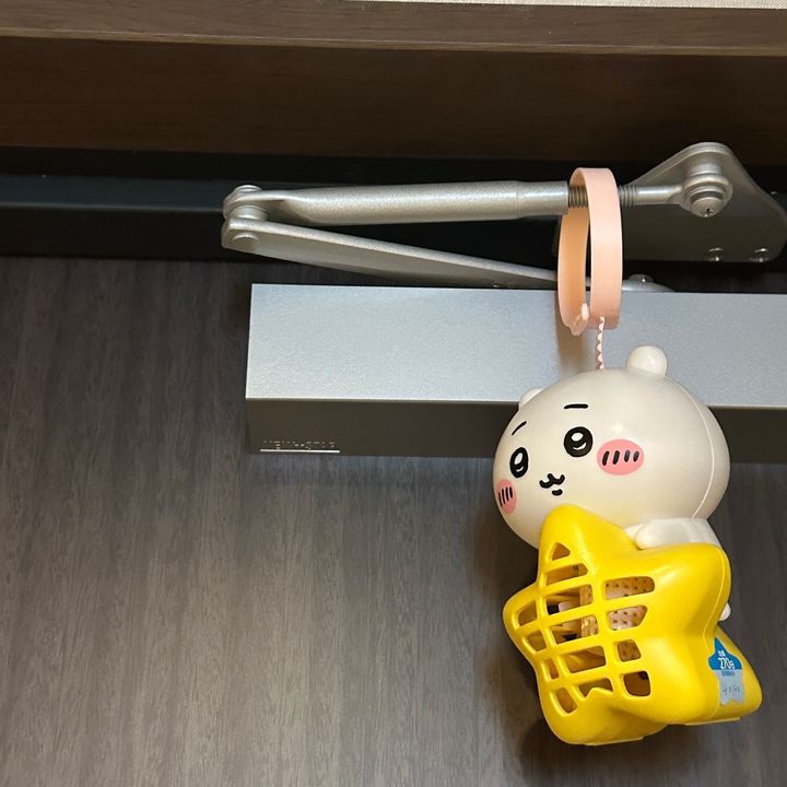 コンビニでちいかわと目が合った… 実はこれ「バルサン」の優秀な虫よけなんです！