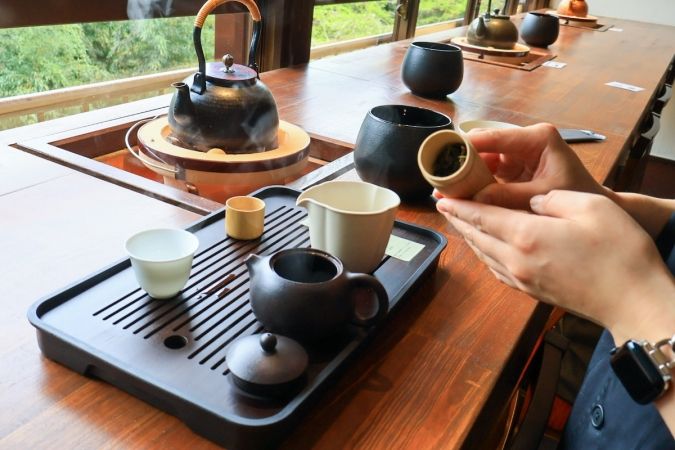 茶房びんずけ屋 台湾茶