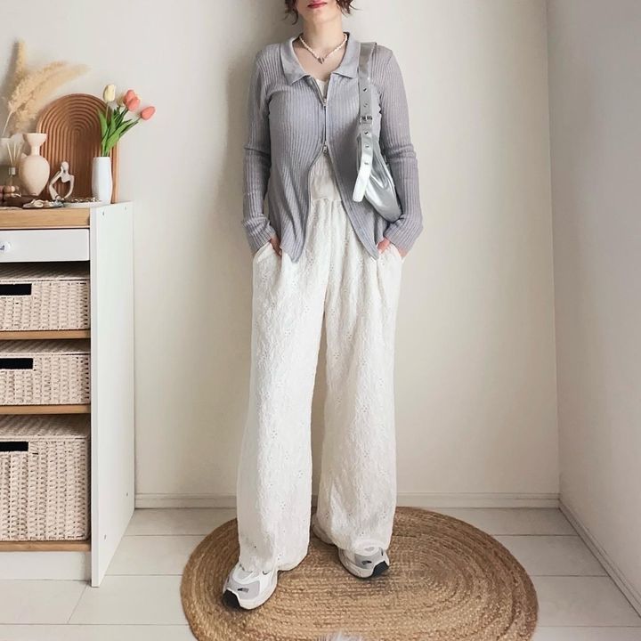 画像: シアーカーディガンで引き立てる抜け感スタイル