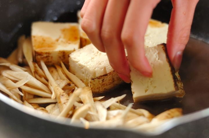温玉のせすき焼き風肉豆腐の作り方2
