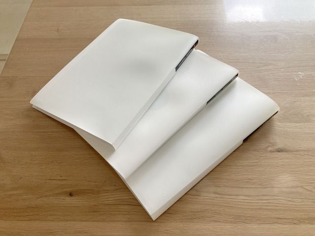3冊のファイルケース