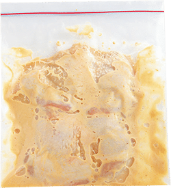 【お弁当レシピ】漬けるだけ「鶏もも肉のはちみつヨーグルト味噌漬け」が、お弁当のおかず「から揚げ」に変身！の画像1