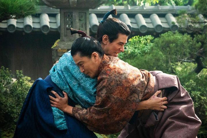 織田信長（小栗旬）、浅井長政（中島歩）／大河ドラマ「豊臣兄弟！」第13回より ©️NHK