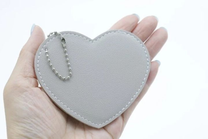 ダイソー ミラーキーホルダー（ハート）