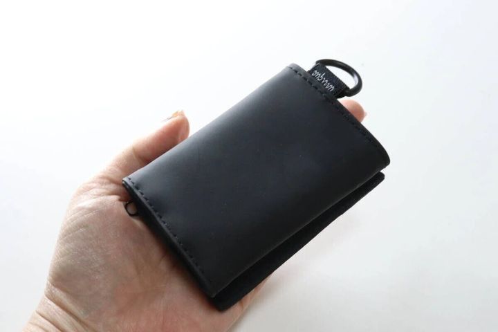 ダイソー 三つ折り財布