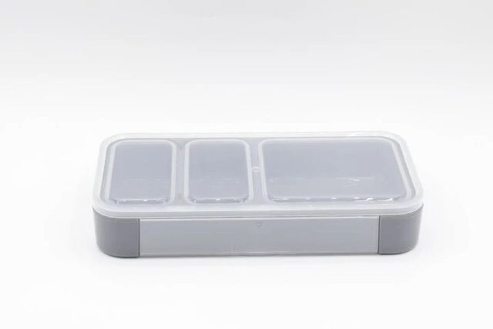 ダイソー 抗菌薄型お弁当箱