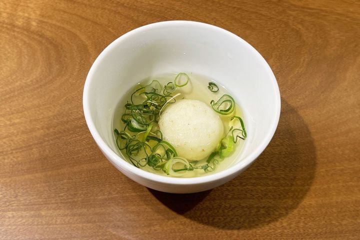 「はじまり：おかゆ玉とお出汁」