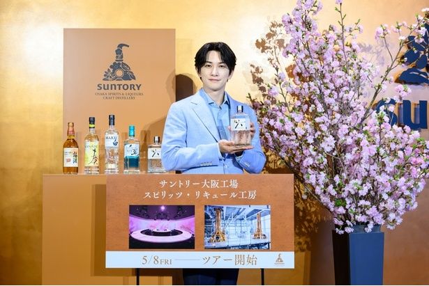 ジャパニーズクラフトジン「ROKU〈六〉」のアンバサダーに就任した町田啓太さん